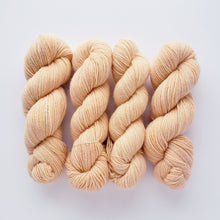 Load image into Gallery viewer, Angora Blizzard 'Creamsicle'