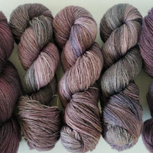 Load image into Gallery viewer, Bamboo Silk Fingering &#39;Something Purple&#39;
