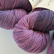 Load image into Gallery viewer, Targhee Silk DK &#39;Lucky Cat&#39;
