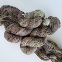 Load image into Gallery viewer, Bamboo Silk Fingering &#39;Mint Ganache&#39;
