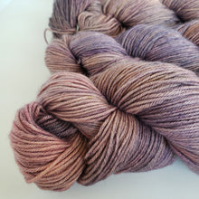 Load image into Gallery viewer, Cashmerino Fingering &#39;Silica Water&#39;
