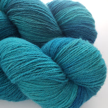 Load image into Gallery viewer, Shetland Silk Fingering &#39;Splash&#39;
