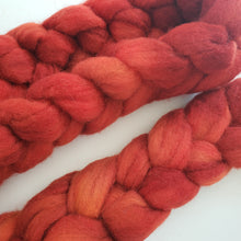 Load image into Gallery viewer, Shetland Roving &#39;Wildfire&#39;
