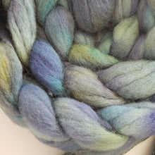 Load image into Gallery viewer, Shetland Roving &#39;Rainwater&#39;
