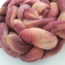 Load image into Gallery viewer, Shetland Roving &#39;Sunset Plum&#39;
