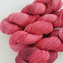 Load image into Gallery viewer, Bamboo Silk Fingering &#39;Strawberry Cream&#39;
